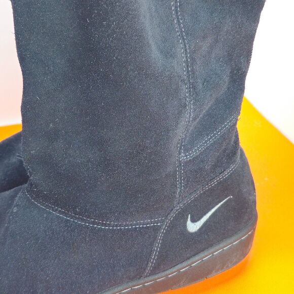 Nike Boots Sensory Motion System Women's 11 Black Sneaker Hoodie Winter Boots - Picture 3 of 12